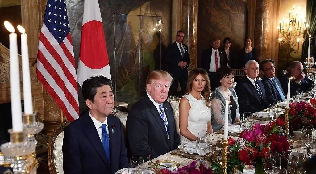 特朗普为三任美女老婆买大钻戒,可比竞选总统“认真”多了