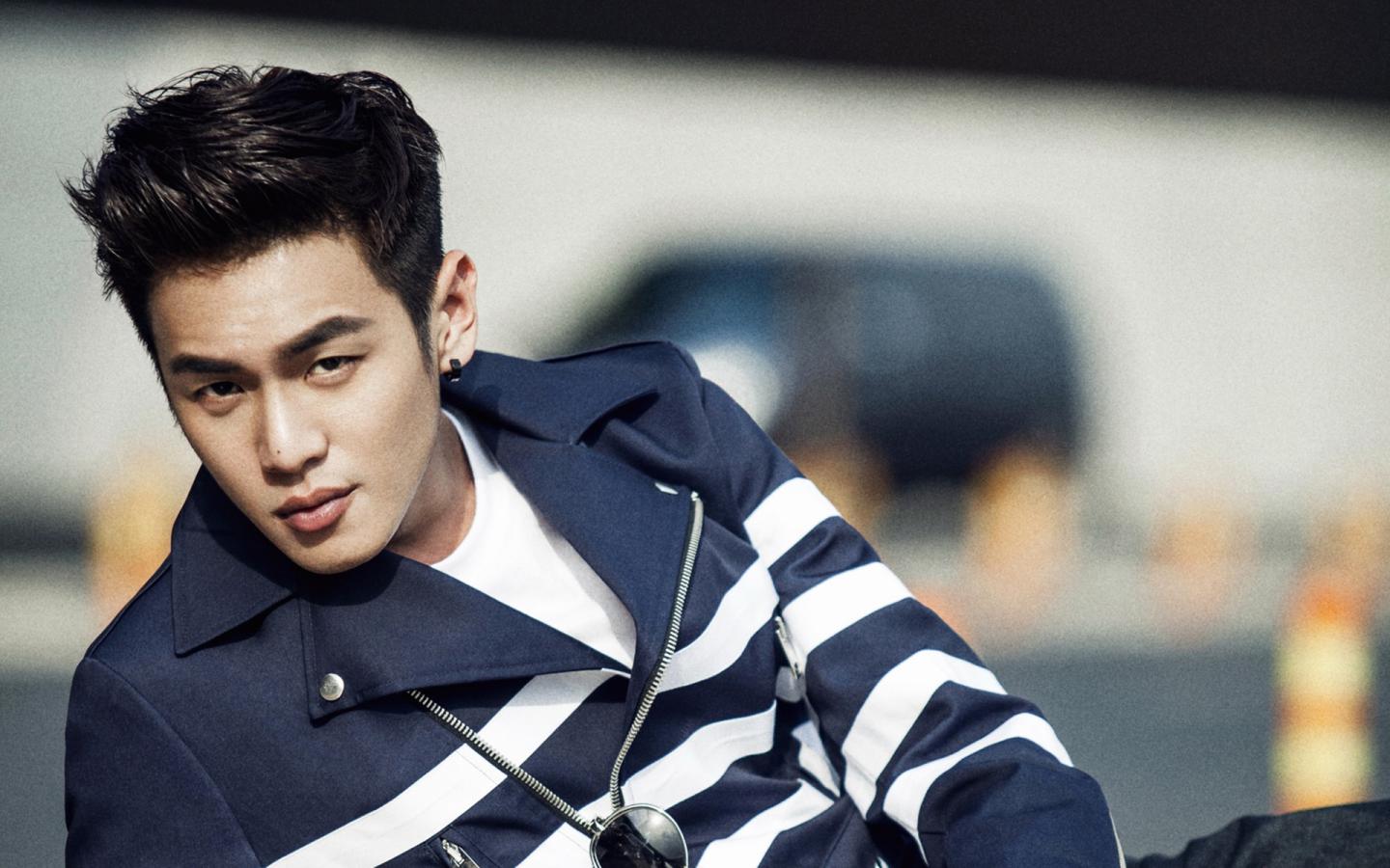 张若昀父亲张健被执行4400万,张若昀父亲被强制还款