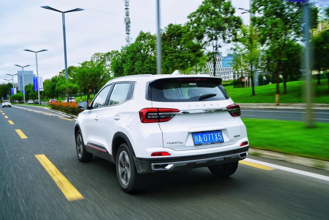 好开的小车奇瑞,瑞虎5x1.5l9速cvt路试