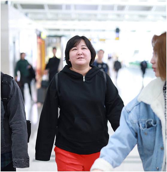 来看看18位当红女艺人妆前妆后差别，真实素颜状态，颠覆您的三观