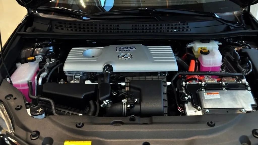 1万块钱以内买什么车省油,1万块以下有什么车