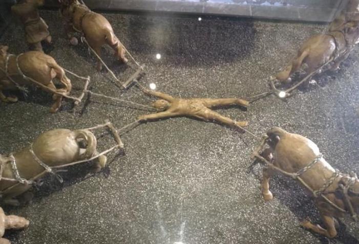 新加坡鞭刑最多几鞭,新加坡鞭刑用什么鞭