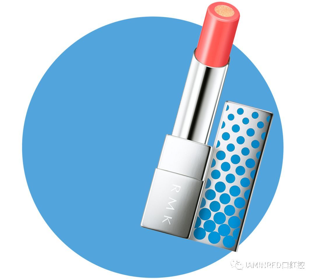 美女化妆涂口红高清自拍,99%的女生涂口红都会犯这个错误