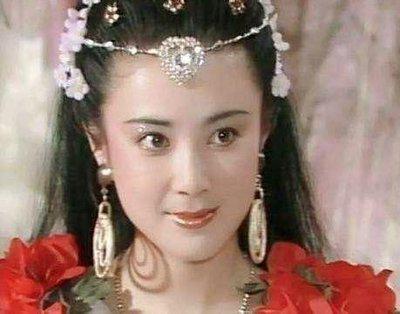 傅艺伟把妲己角色演绎得淋漓尽致,傅艺伟最妩媚的妲己