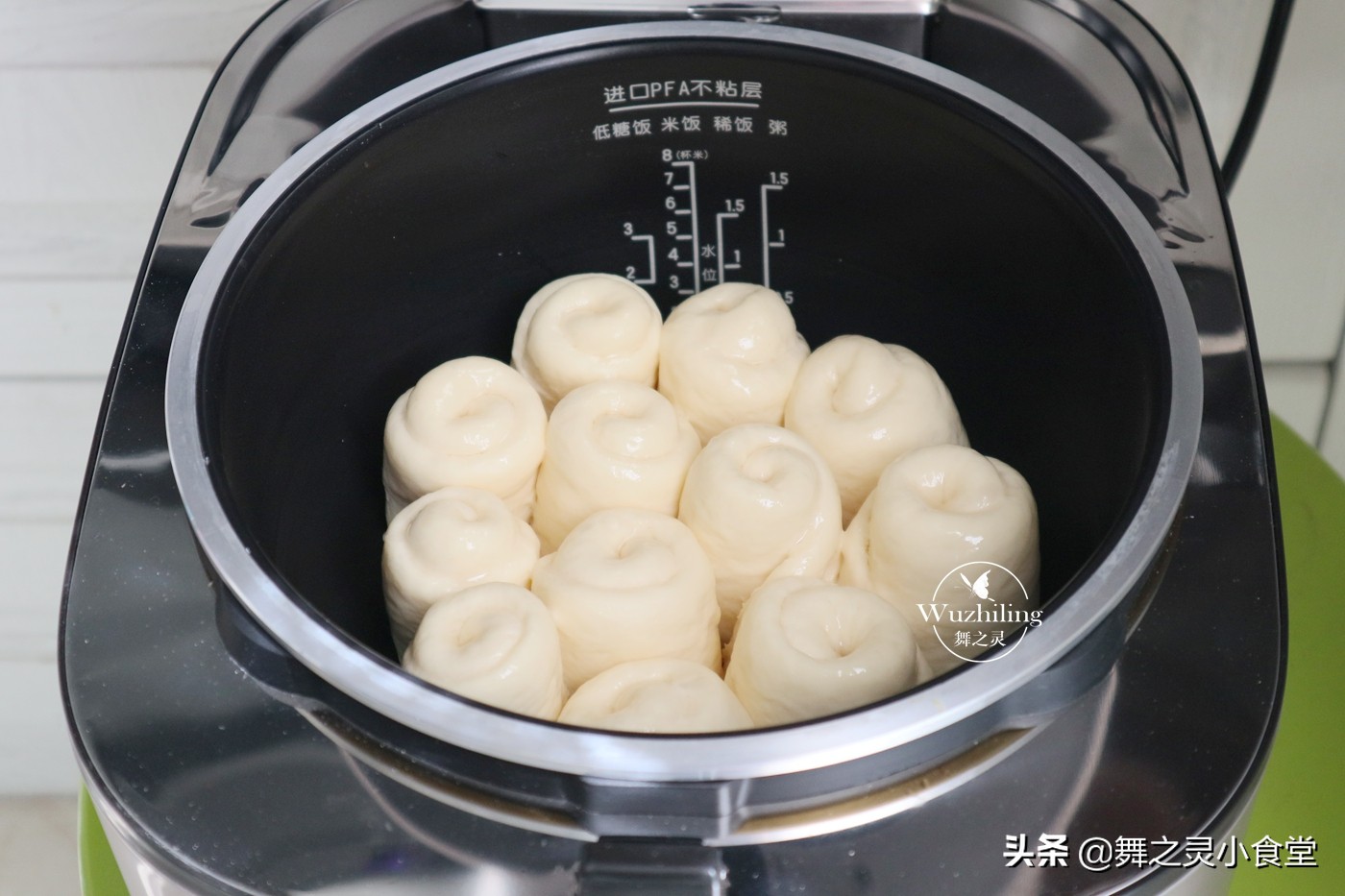 制作面包在家里不用电饭煲怎么做,面包不用烤箱也不用电饭锅怎么做