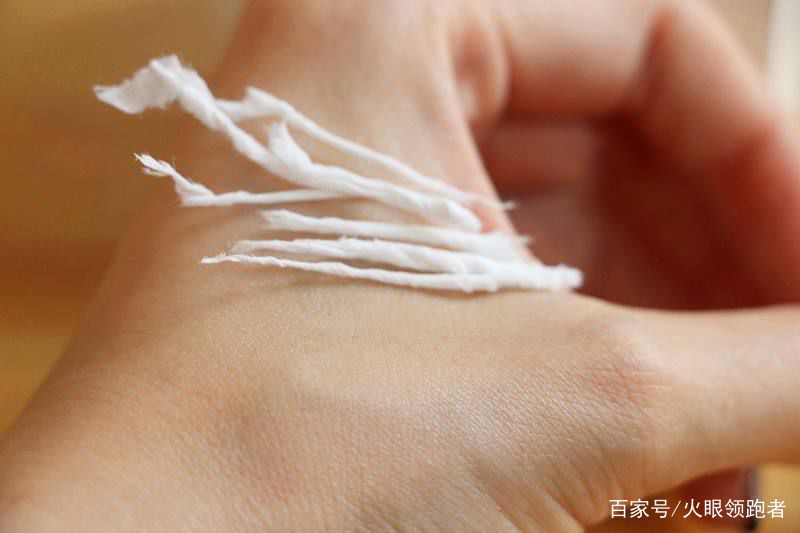 上可擦嘴下可擦屁屁，本同根生真要分彼此？