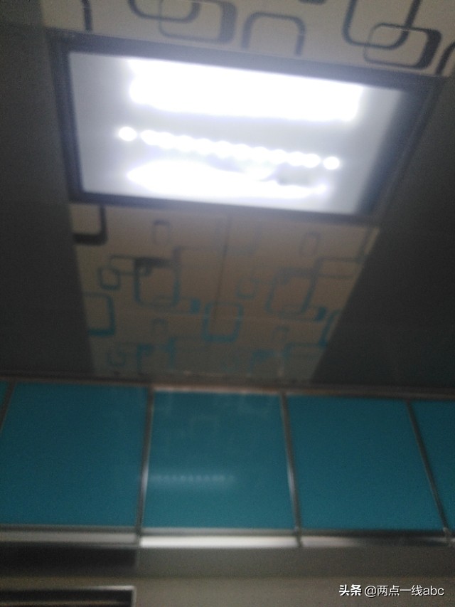 灯具不亮了怎么修,弗劳士灯具怎么换灯管