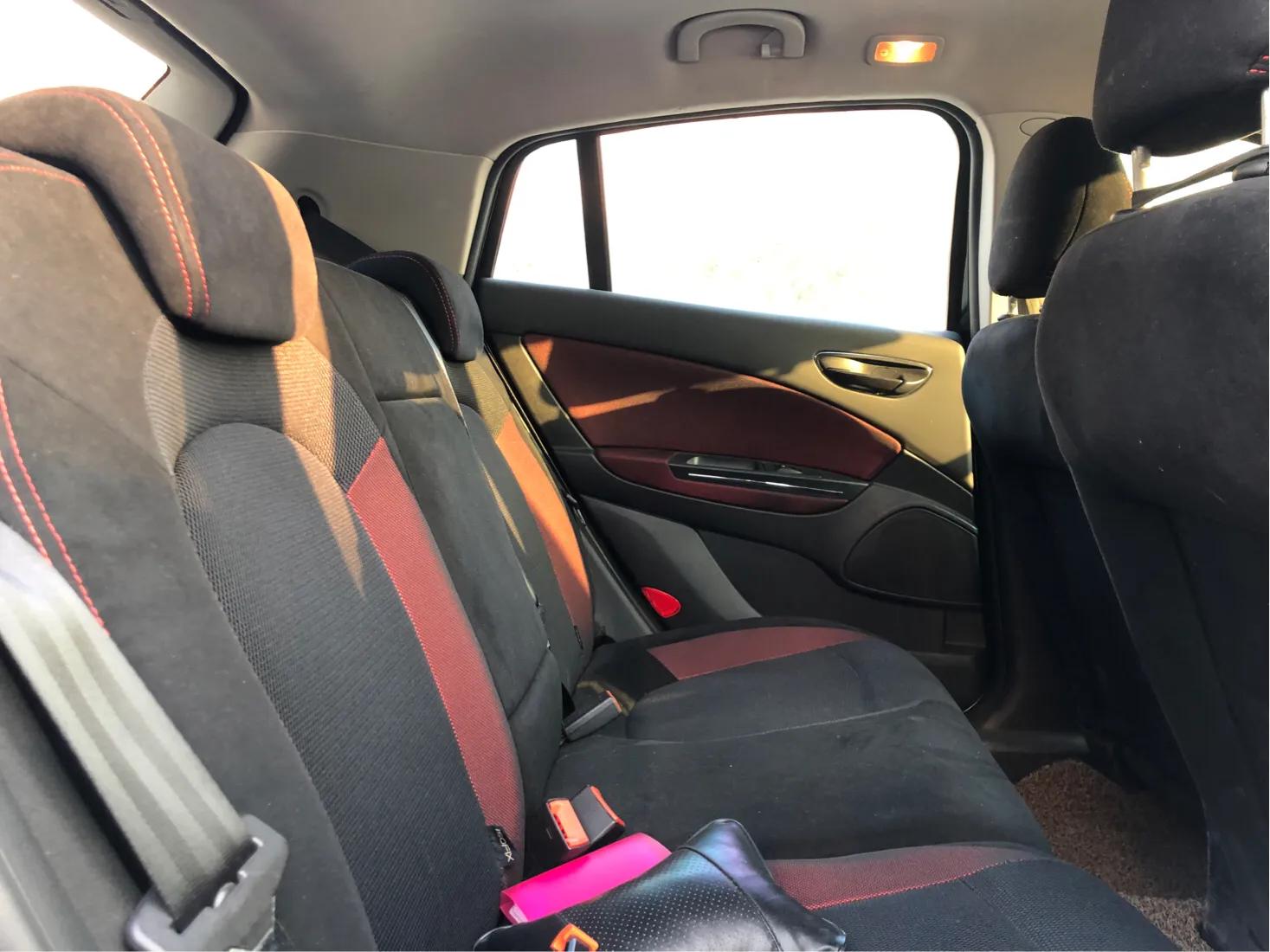 另类意大利小钢炮、150匹6速手动档只是高尔夫R的购置税