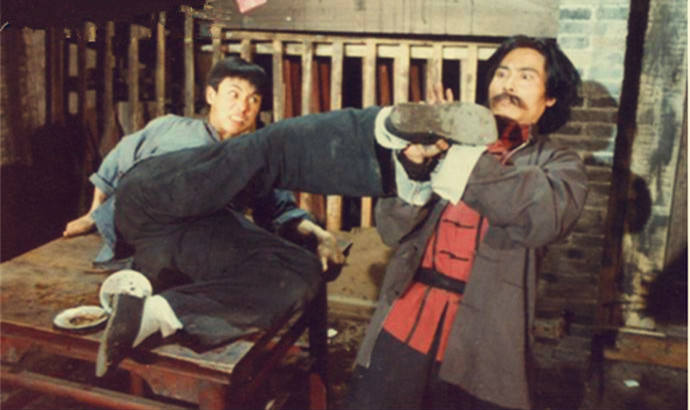 海灯法师真的会二指禅吗,海灯法师之死