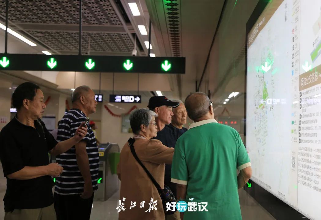 武汉70周年的变化发展,湖北武汉70年荆楚巨变