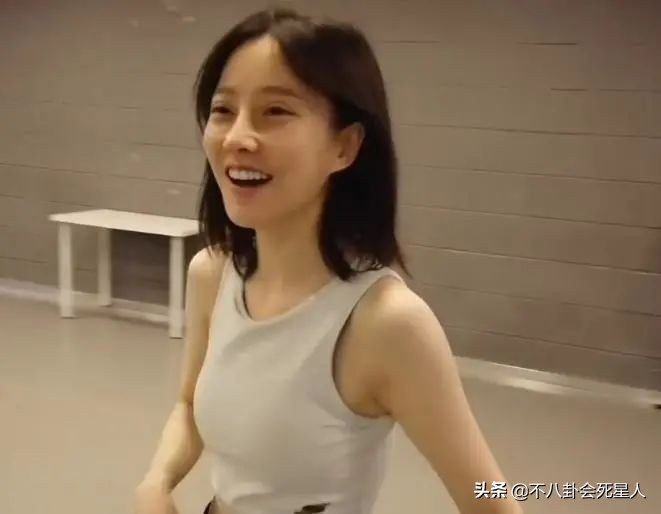 素颜显老态的女明星,35岁女明星素颜老态