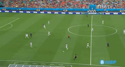 范佩西蝎子摆尾,荷兰三剑客罗本范佩西斯内德