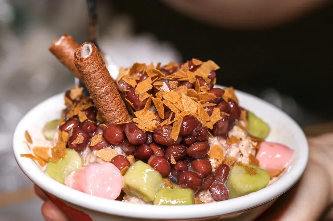 这店刚来，就要请全北京吃烧烤