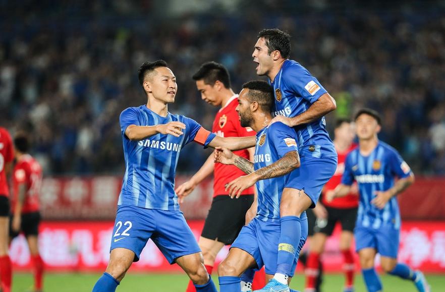 费莱尼判罚争议,费莱尼进球被吹足协回应