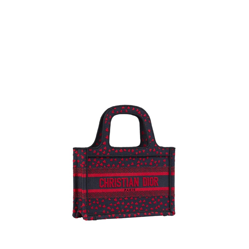 dior老花托特中号和大号哪个热卖,dior2023春夏蕾丝款托特包颜色