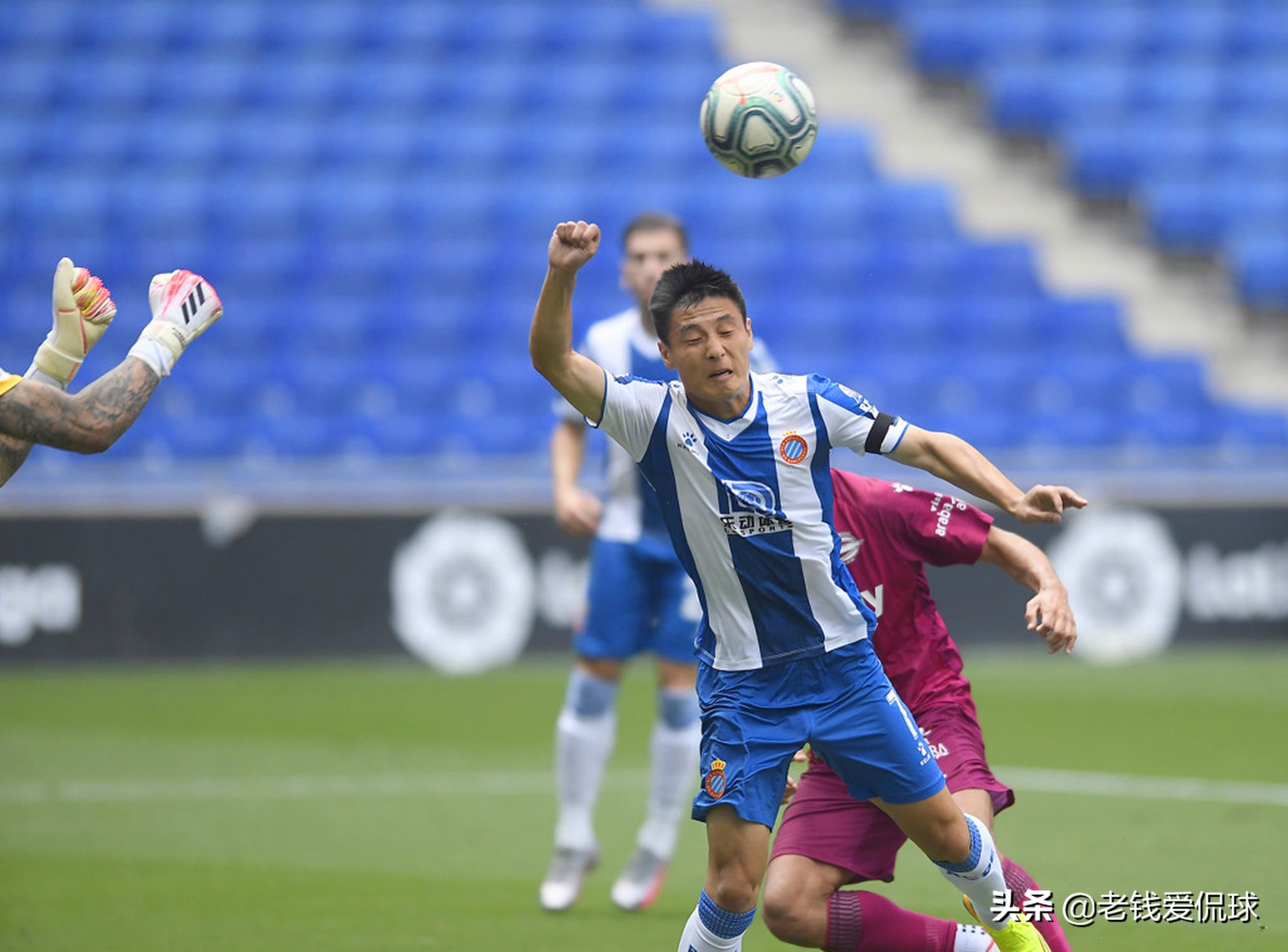 武磊假摔视频完整,假摔武磊