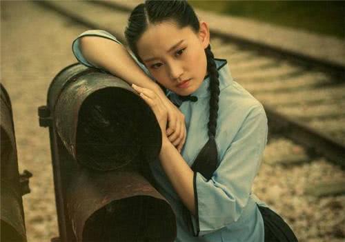 民国怀孕生孩子的片段,民国三胞胎名字