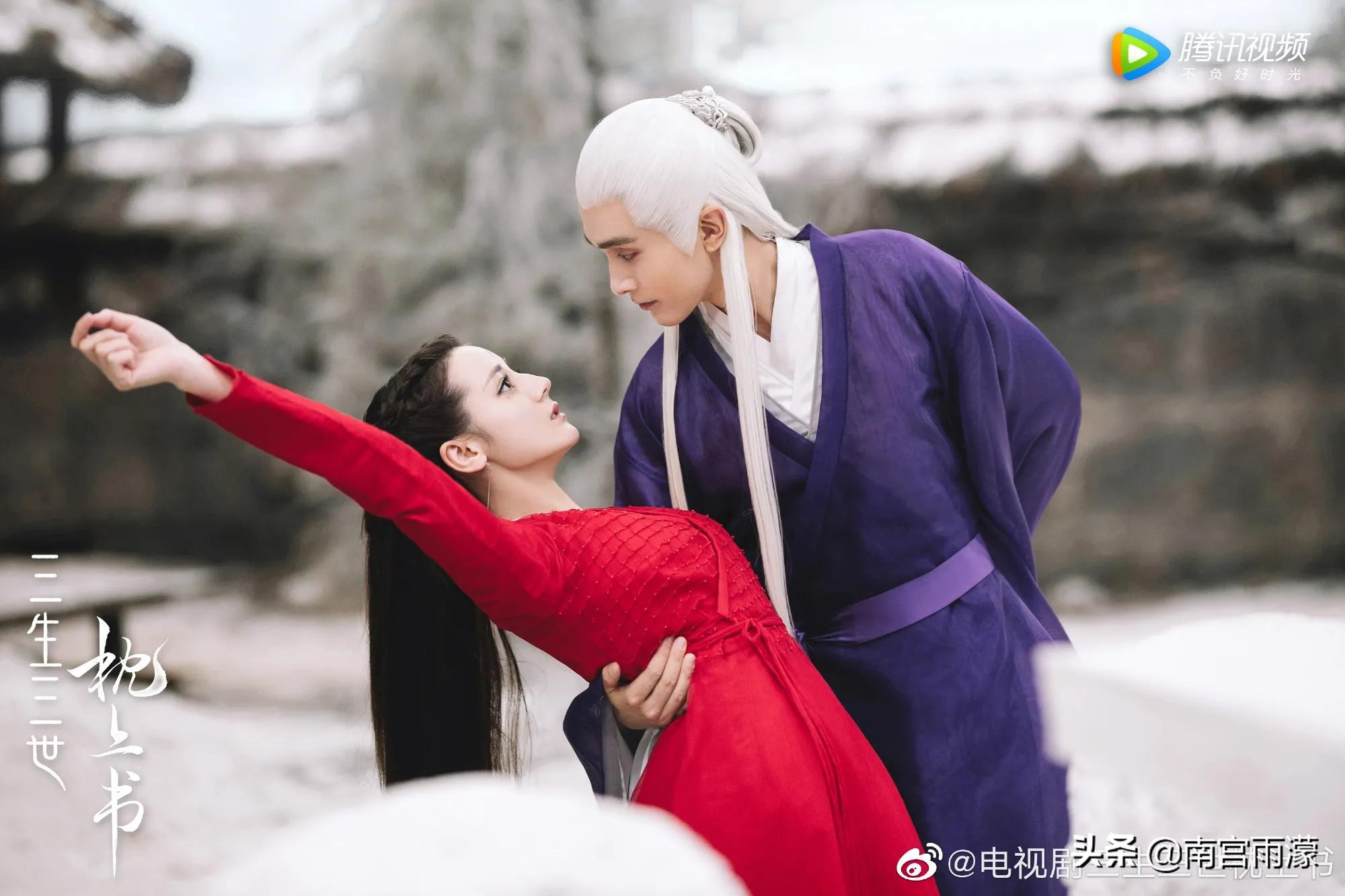 枕上书改编54.滚滚自愿随帝君回天宫,重霖看到滚滚心痛不已