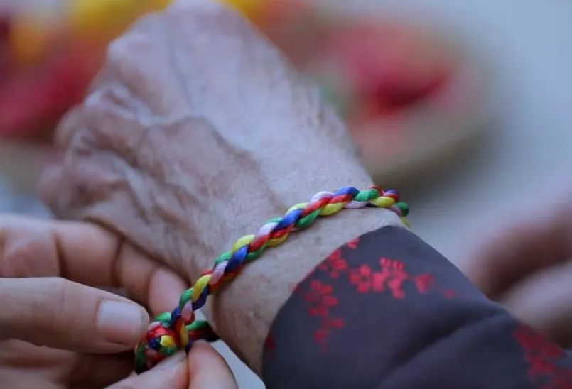 五月五端午节吃粽子祝福语,五月五端午节的4句诗