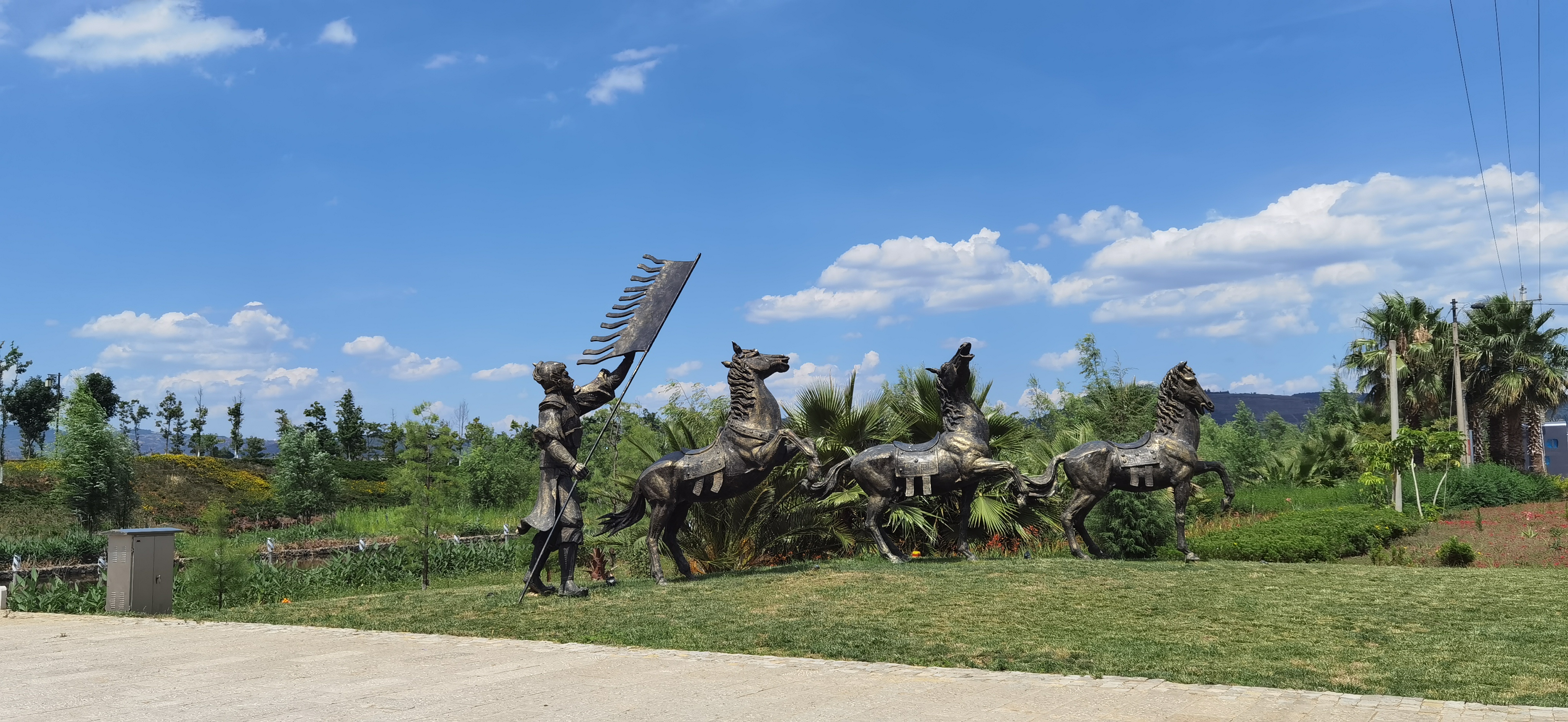 抚仙湖哪里吃铜锅鱼实惠,抚仙湖湖边哪里的石锅鱼最好吃