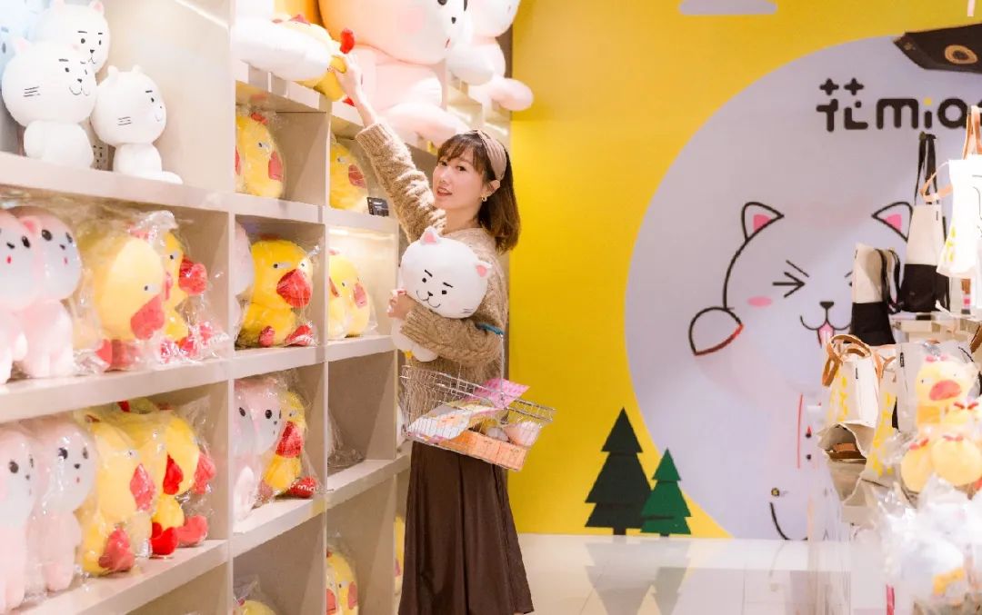 你有一个本周末蛋糕DIY名额待领取，用手作的甜蜜为爱告白吧