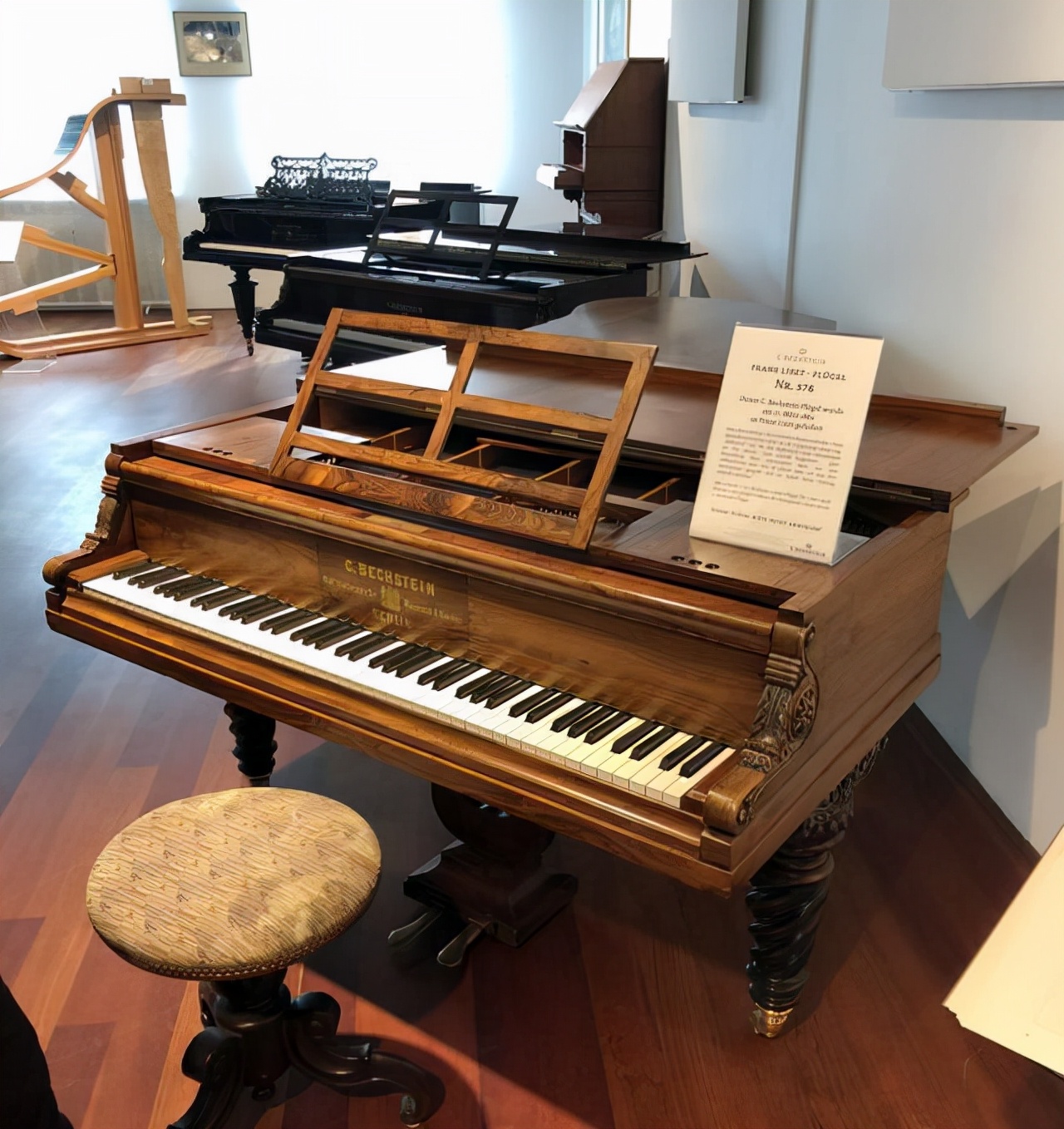 天津市齐默曼钢琴专卖,天津市买钢琴报价