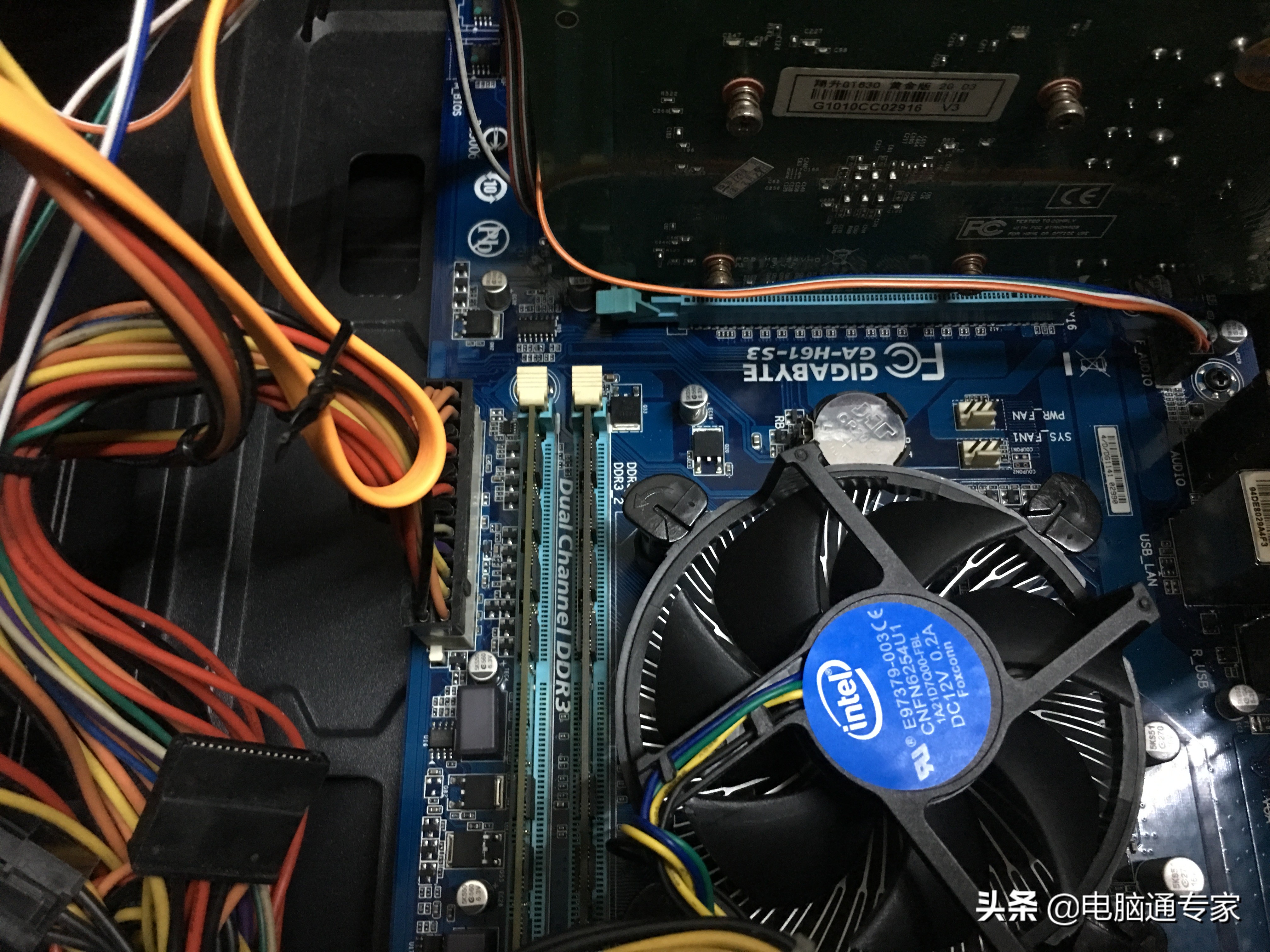 组装台式还是买笔记本,组装的电脑和笔记本哪个好