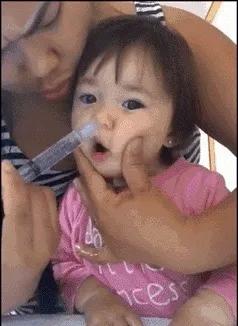 宝宝鼻塞流鼻涕不吃药怎么治,宝宝流鼻涕鼻塞不吃药怎么治疗