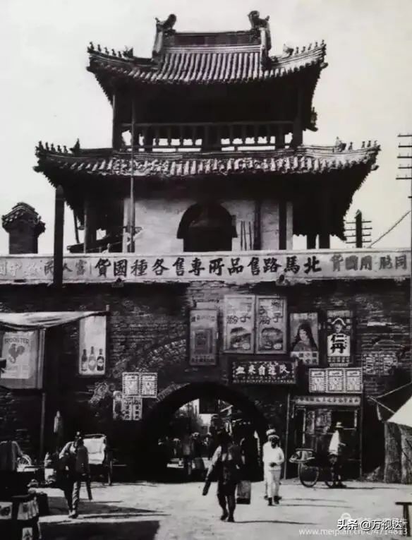 天津的老人们常说“北门富、东门贵、南门贫、西门贱”，这是为嘛？