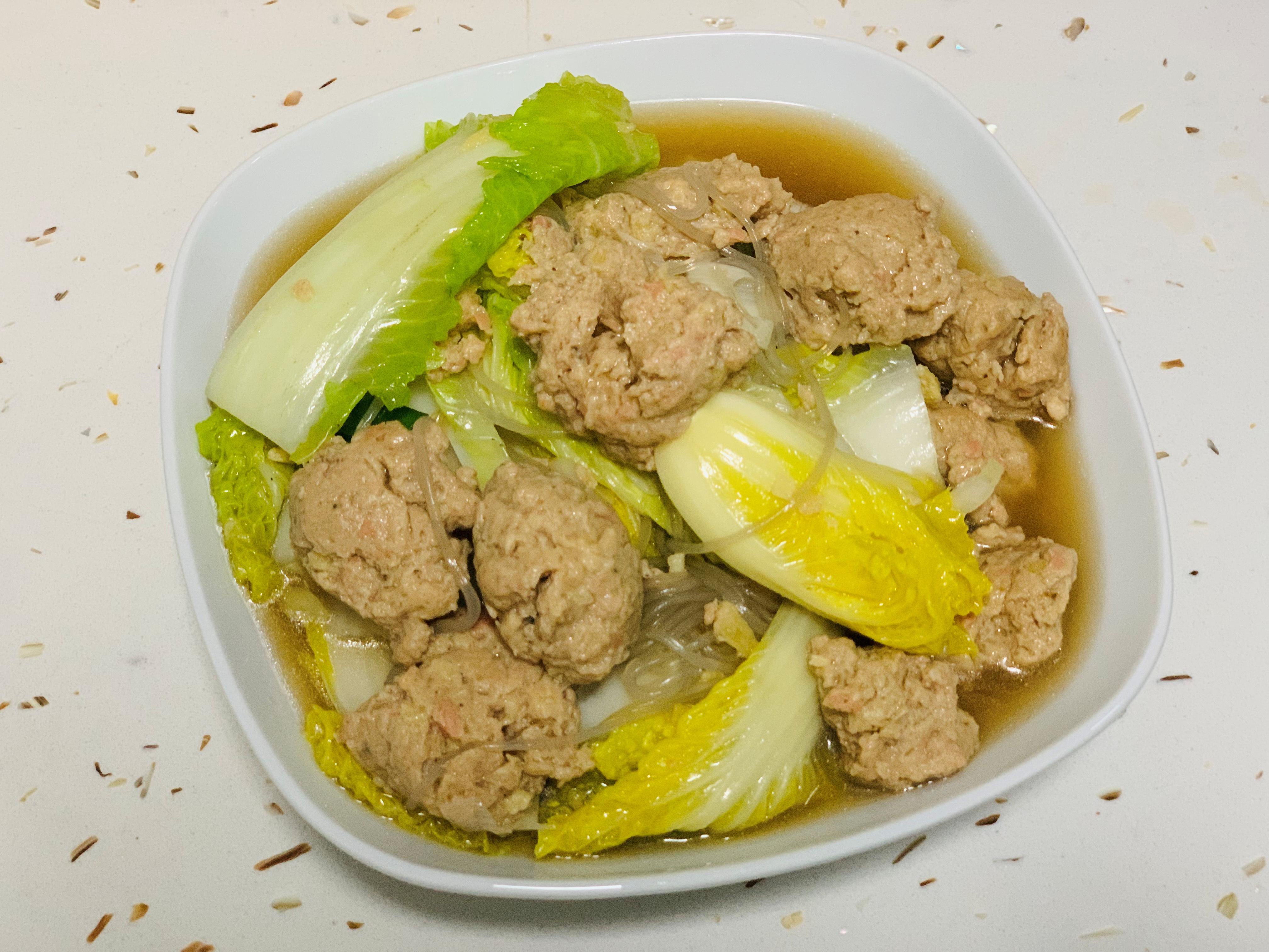 虾丸嫩豆腐金针菇娃娃菜汤,山药虾丸松花蛋娃娃菜汤做法