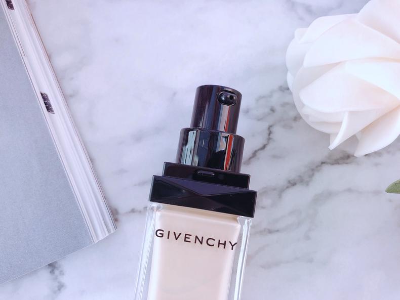 油皮亲测兰芝粉底液,纪梵希绒雾哑光粉底液01号