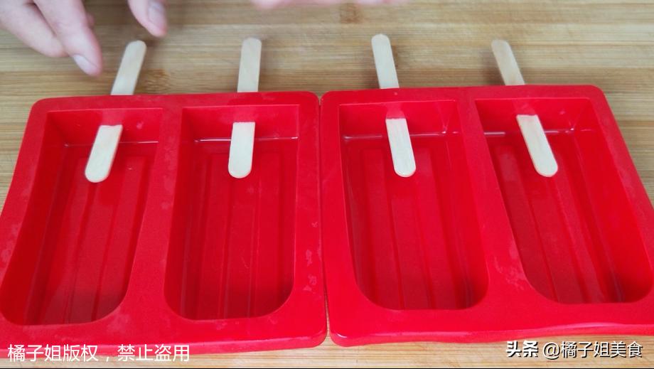 冰棍的做法教你在家自制棒冰,冰棍做法自制超简单不用奶粉