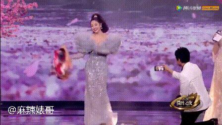 微博之夜谁拿奖谁尴尬,微博之夜为什么能请来这么多人