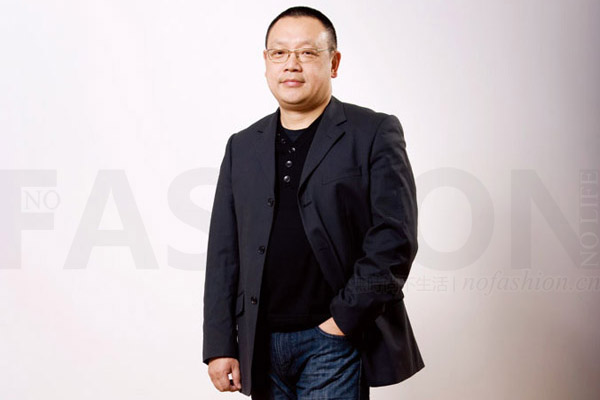 2019新年伊始美国纽约时尚轻奢品牌DKNY正式入驻京东