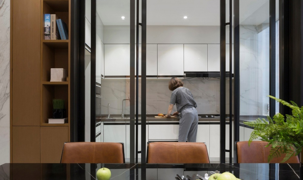 选购抽油烟机顶吸还是侧吸,抽油烟机侧吸好还是顶吸好