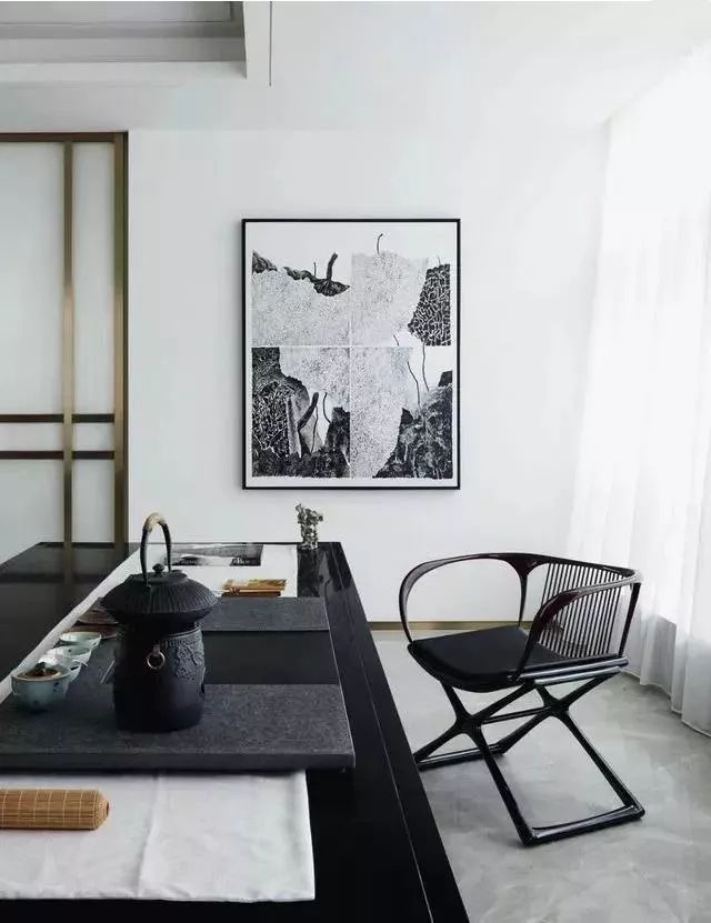 你家的踢脚线选对了吗,家中的踢脚线怎么搭配最适合