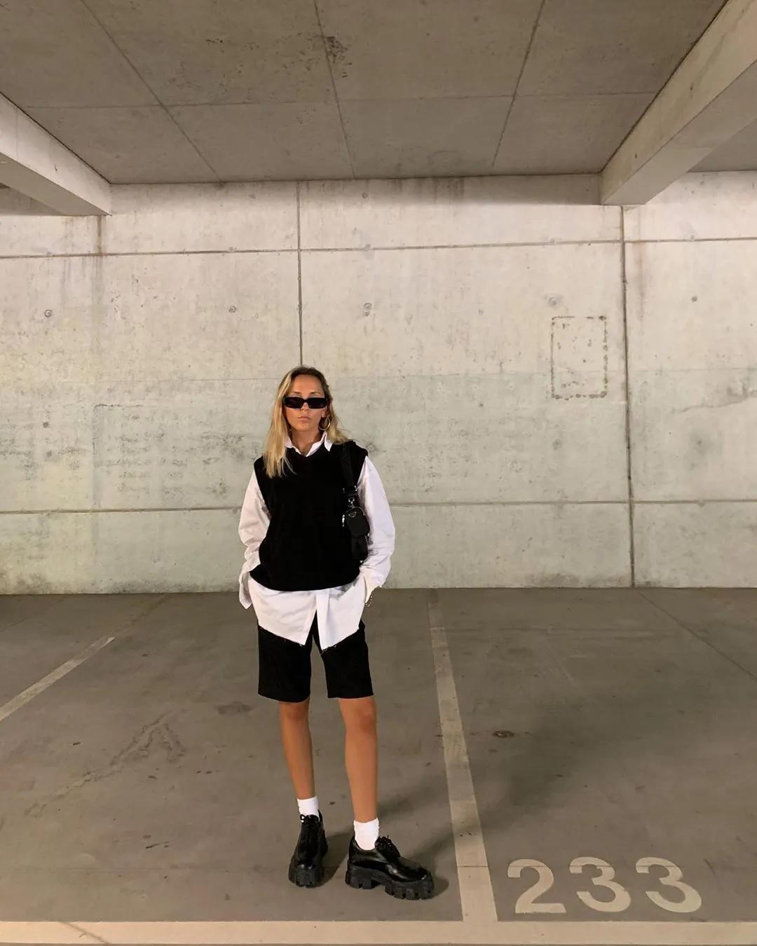 欧阳娜娜同款衣服牌子,欧阳娜娜淘宝同款衣服