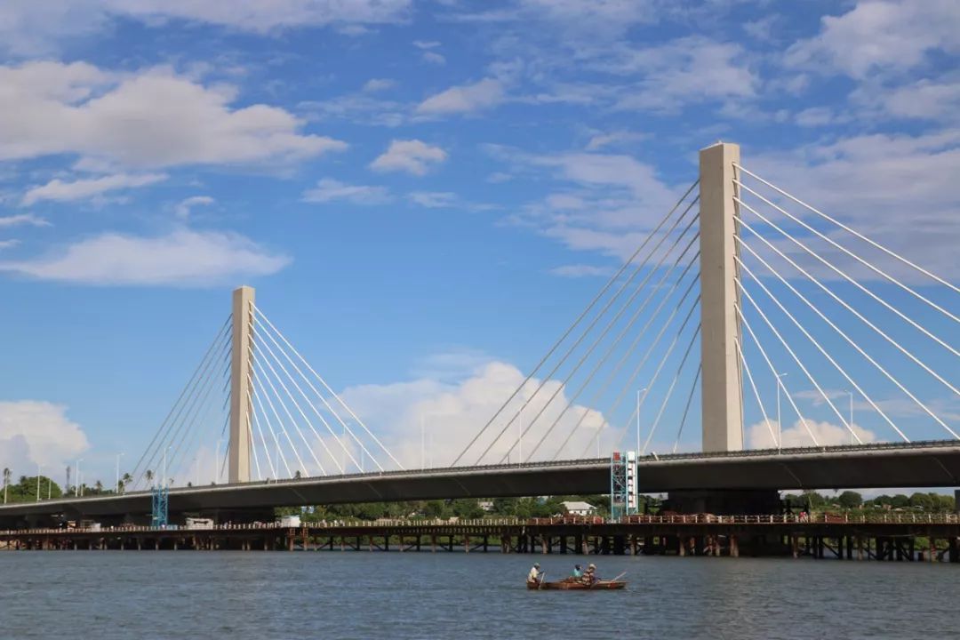 武汉的造桥水平,武汉造桥的视频