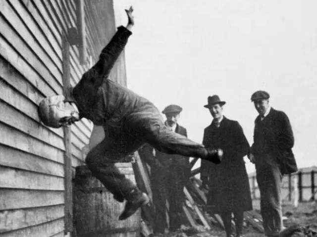 朋友圈里最珍贵的绝版照片！没有之一！