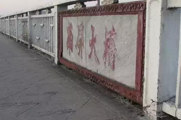 珠海是一座充满回忆的城市,珠海一个逐渐落寞的城市