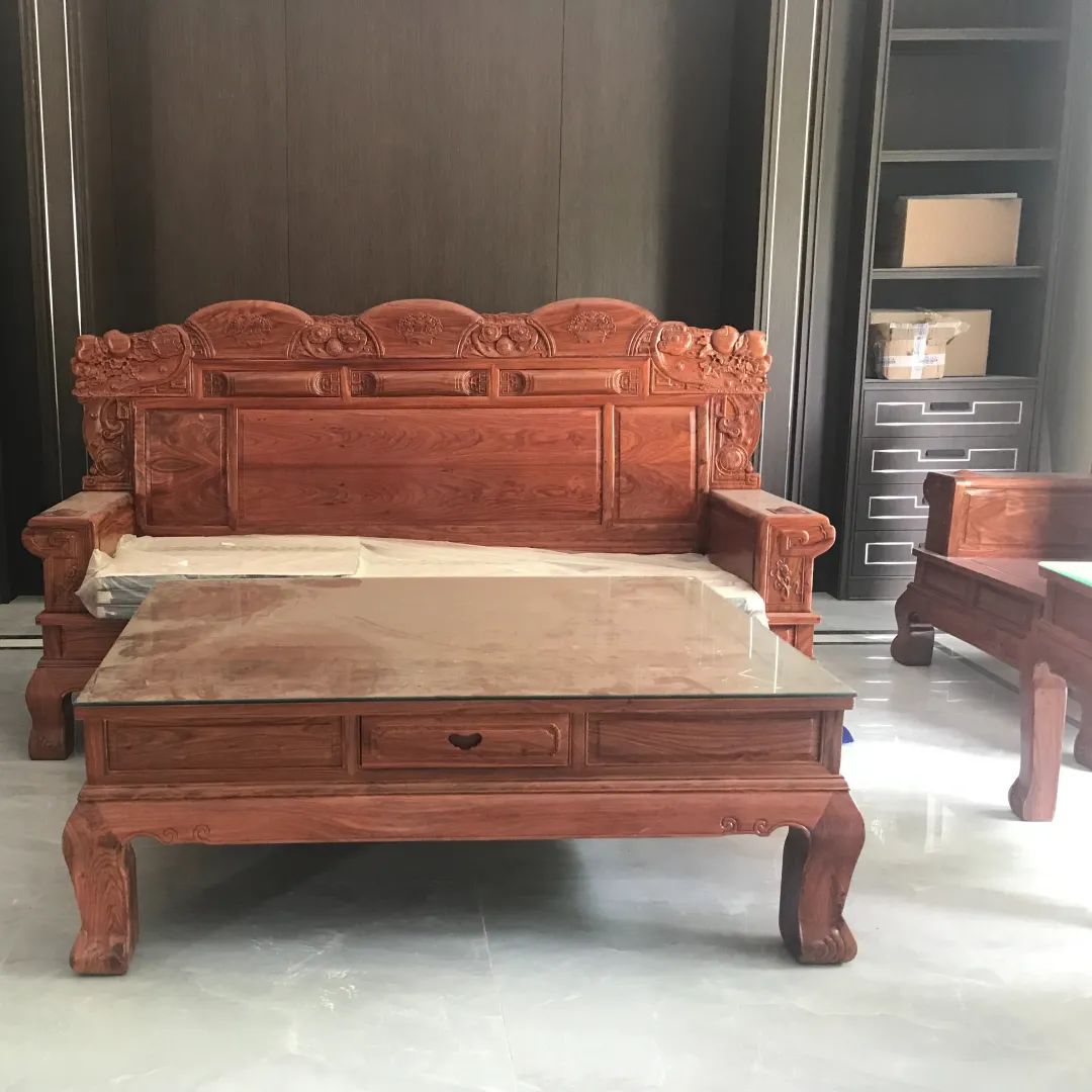 服务至上感谢顾客对我们的认可,服务至上感谢大家的信任