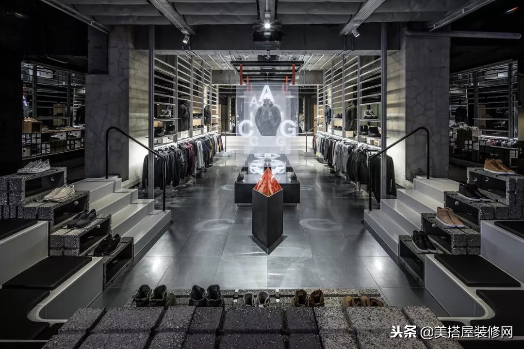 这位设计师给中国长脸了！他设计了一堆“垃圾”，却让……