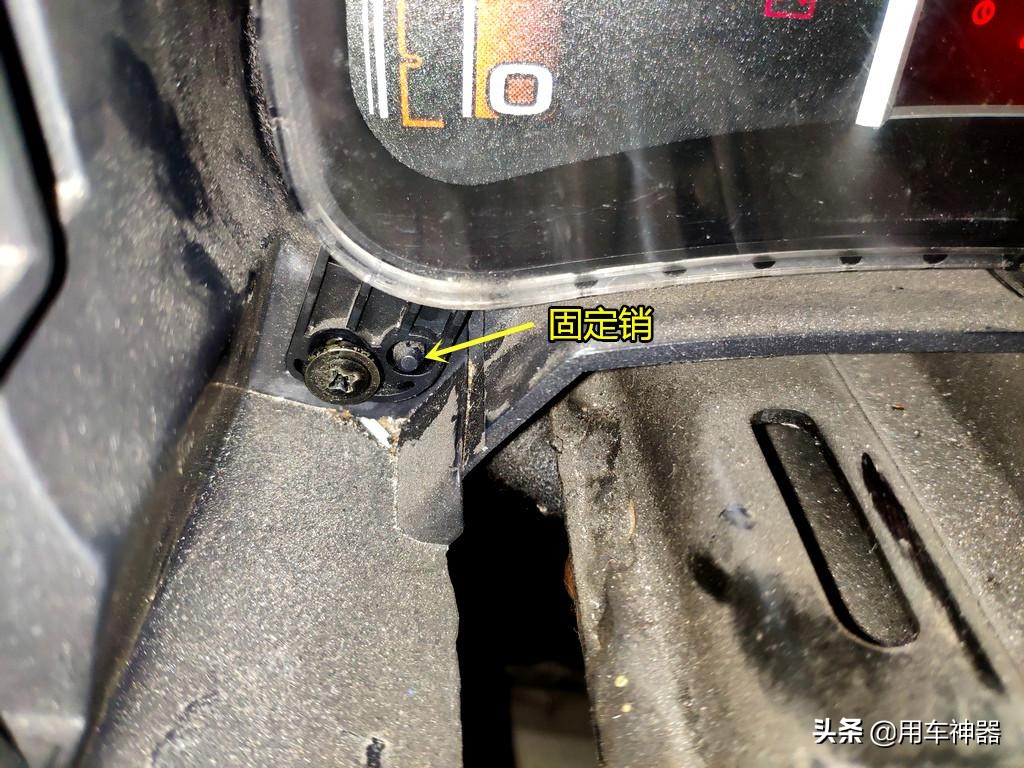 车辆仪表不显示了什么情况,车辆仪表无任何反应