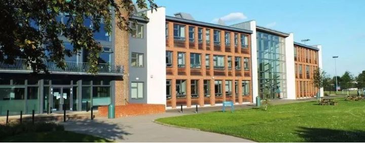 Kensington、Kingston傻傻分不清？带你走进国王的领地金斯顿