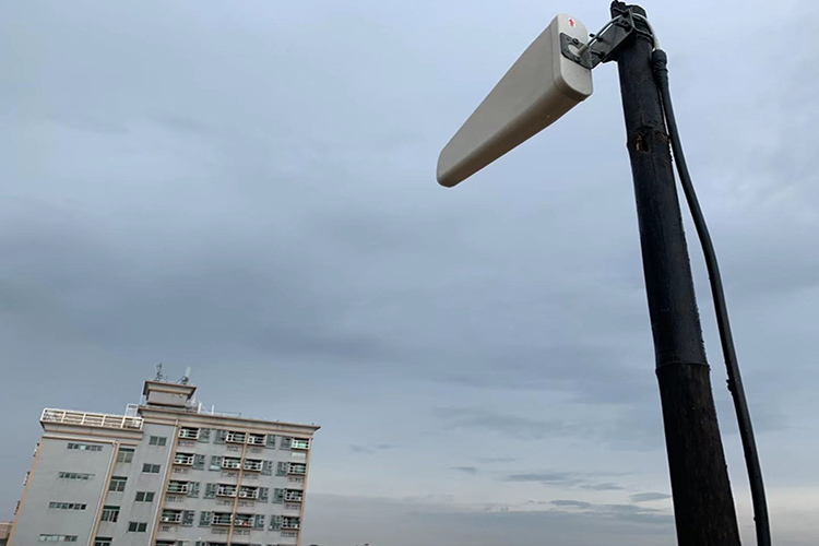 网络型手机信号放大器,免布线手机信号放大器