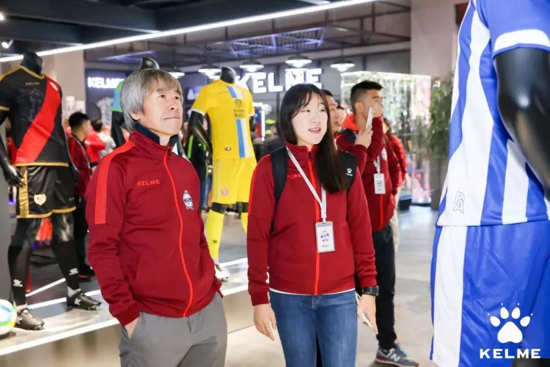 卡尔美全球招商会,卡尔美2022秋冬