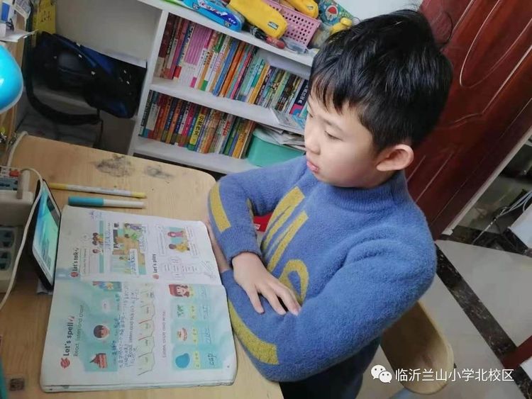 并肩前行，共筑梦想——兰小英语在行动