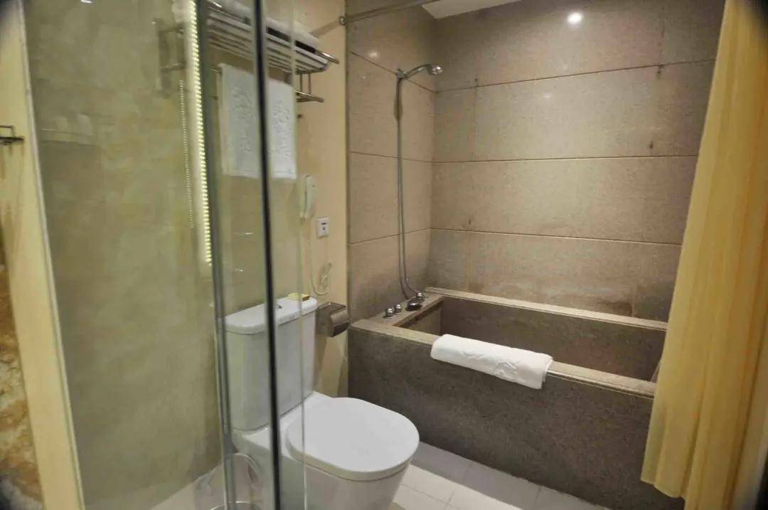 清远聚龙湾温泉度假酒店优惠购票,清远聚龙湾酒店攻略