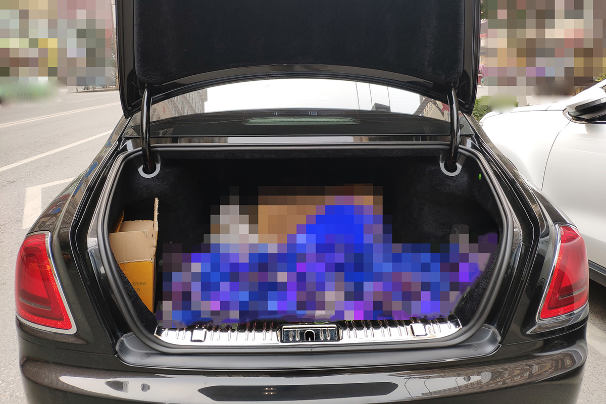 二手劳斯莱斯古思特值得购买吗,买一辆劳斯莱斯古思特全过程