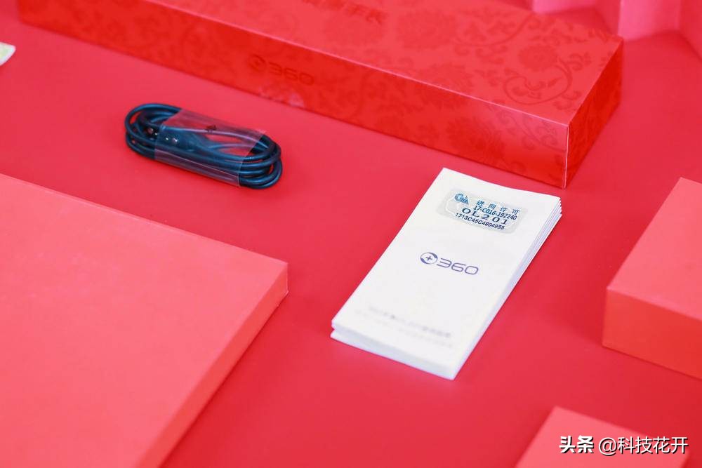 360手表和普通手表有什么区别,360电子手表智能手表